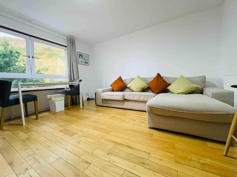 Lovely Duplex Apartment In Edinburgh City Centre 외부 사진